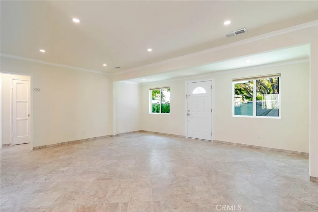 Additional image 4 of 11937 Burton Street, North Hollywood, CA 91605