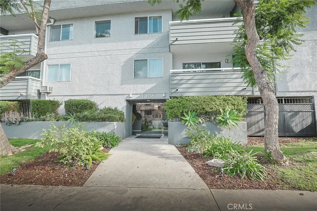 Additional image 23 of 4406 Cahuenga Boulevard Unit 101, Toluca Lake, CA 91602