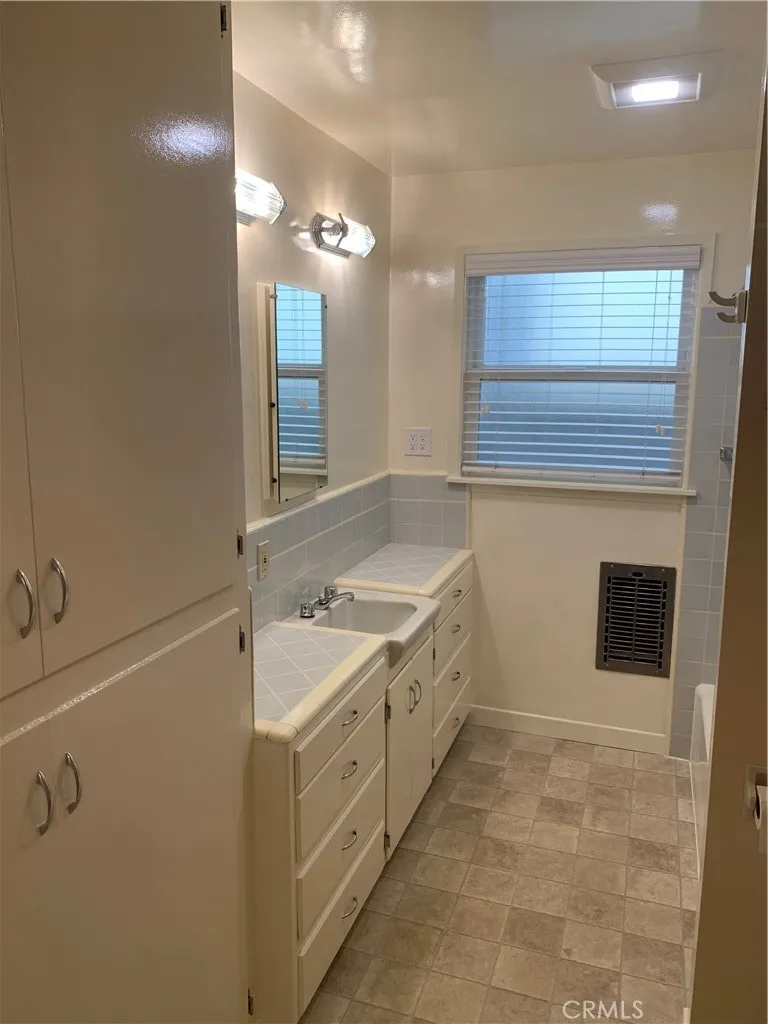 Additional image 21 of 216 Baltimore Ave, Huntington Beach, CA 92648