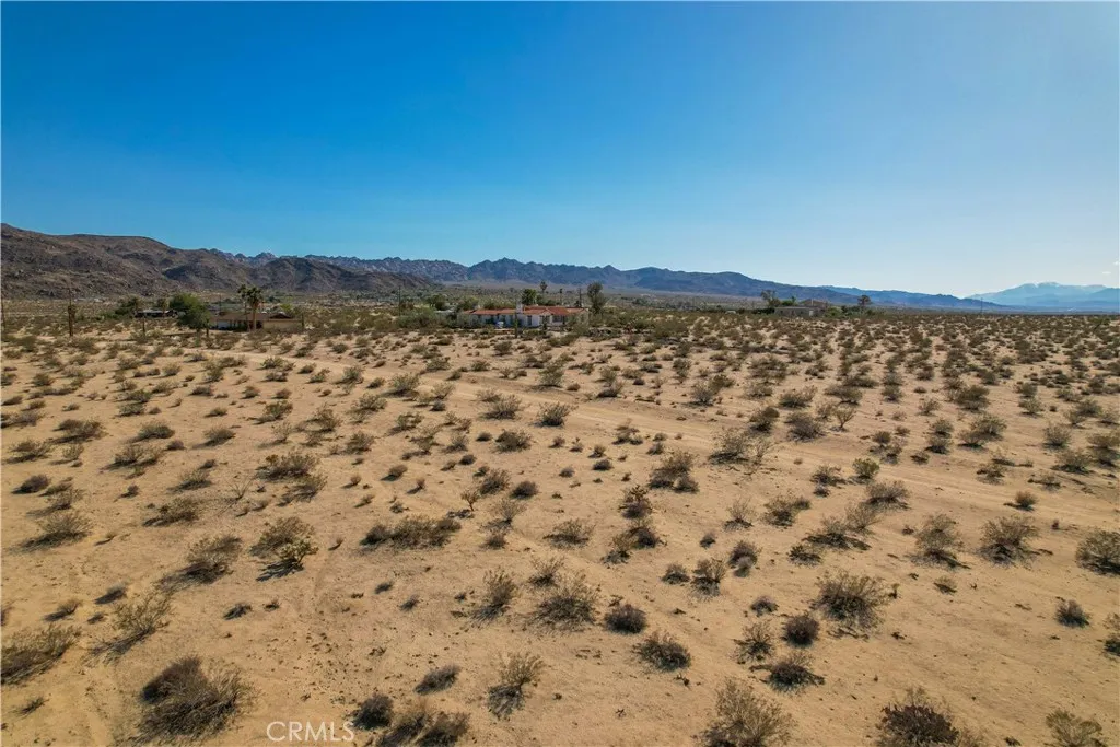 Additional image 29 of 10 Noels Knoll, 29 Palms, CA 92277