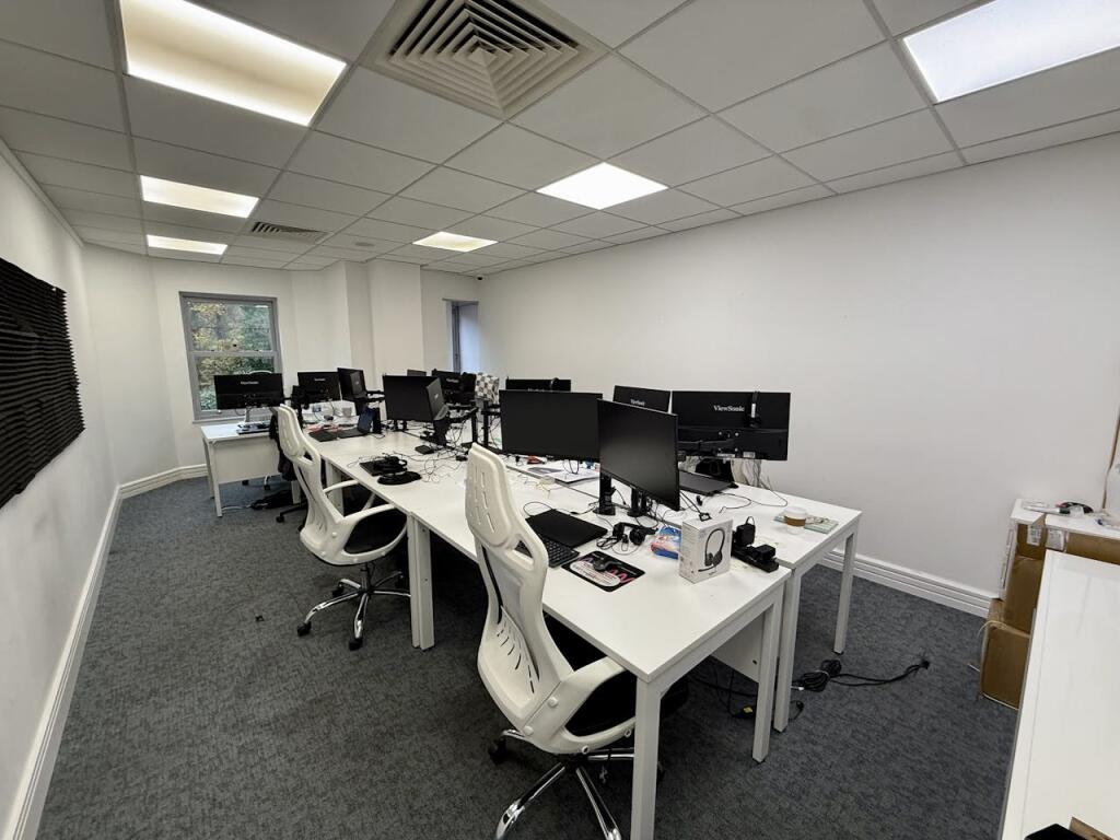 房产图片 7 - 伯明翰乔治路The Cloisters第7单元，邮编B15 1NP