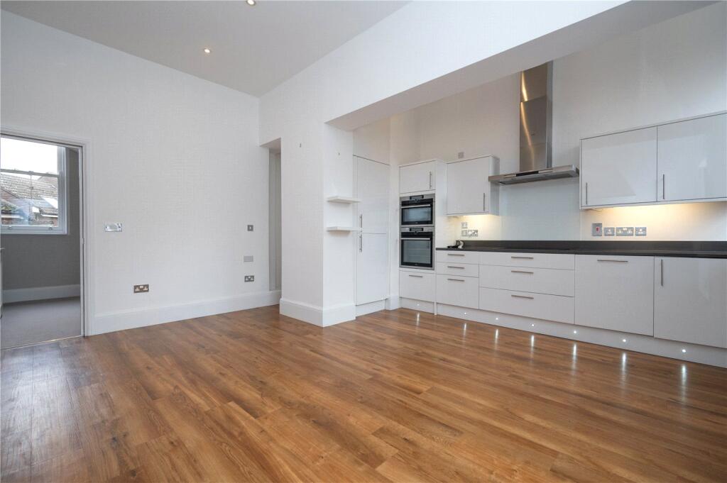 Additional image 8 of Cadoxton Place, 29 Avenue Road, St. Albans, Hertfordshire