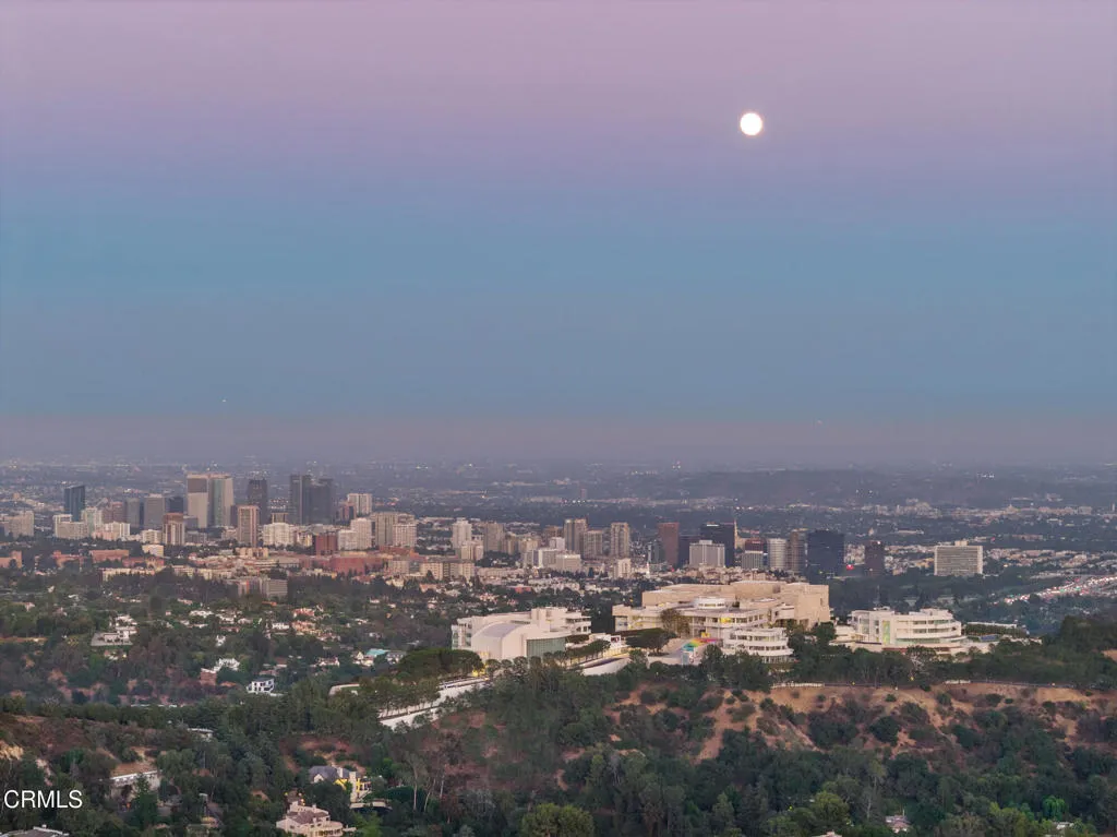 Additional image 142 of 1571 N Bundy Drive, Los Angeles, CA 90049