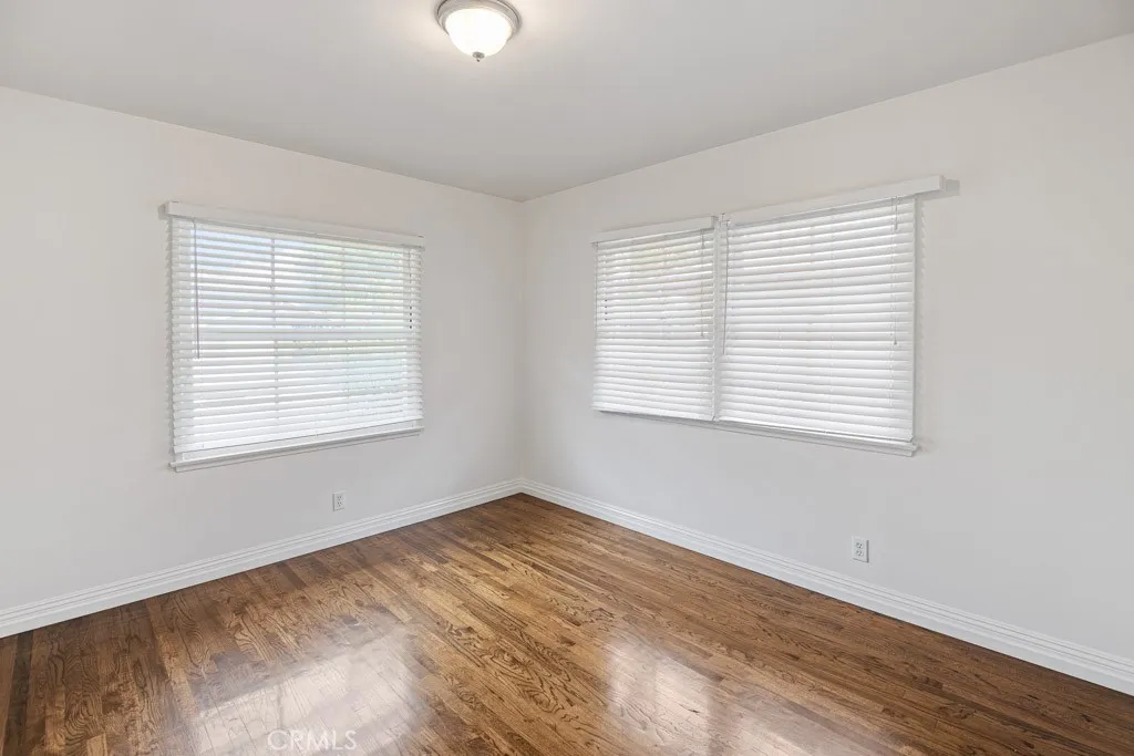 Additional image 58 of 2542 Vuelta Grande Ave, Long Beach, CA 90815