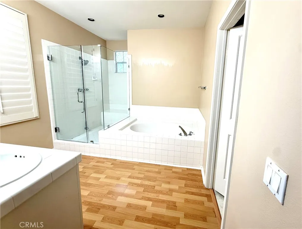 Additional image 62 of 36 Del Ventura, Irvine, CA 92606