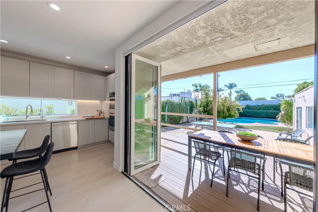 Additional image 14 of 507 N Formosa Ave, Los Angeles, CA 90036