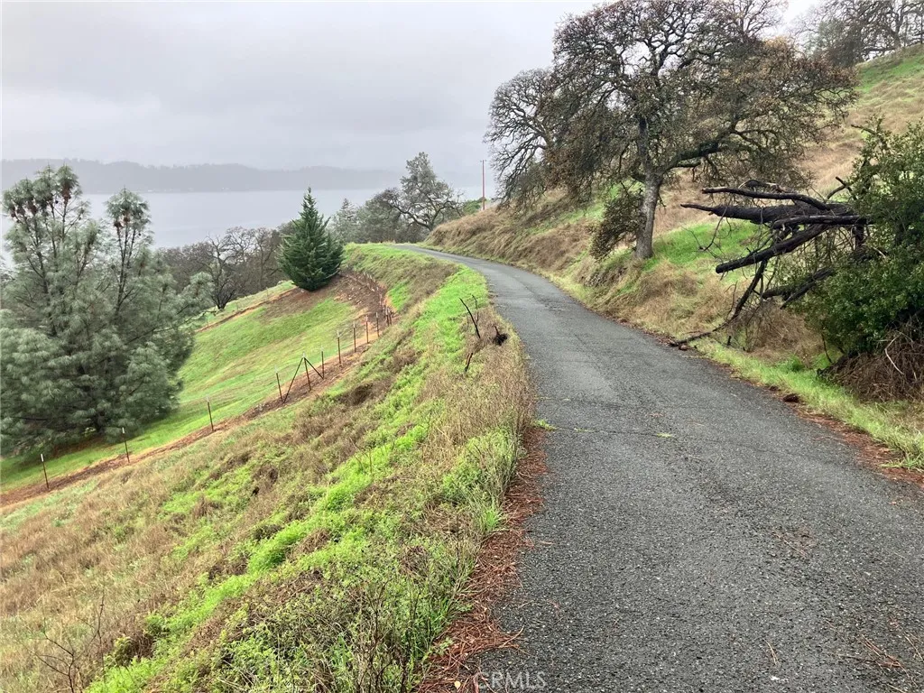 Additional image 9 of 12039 Lakeview Dr, Clearlake Oaks, CA 95423