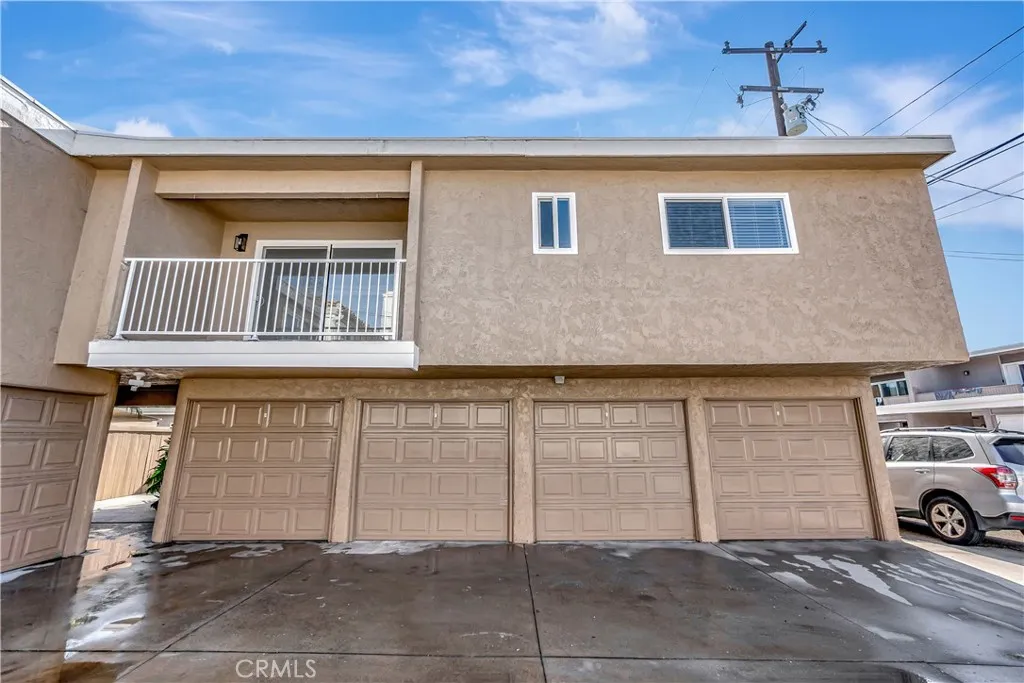 Additional image 78 of 209 13th Street Unit D, Huntington Beach, CA 92648