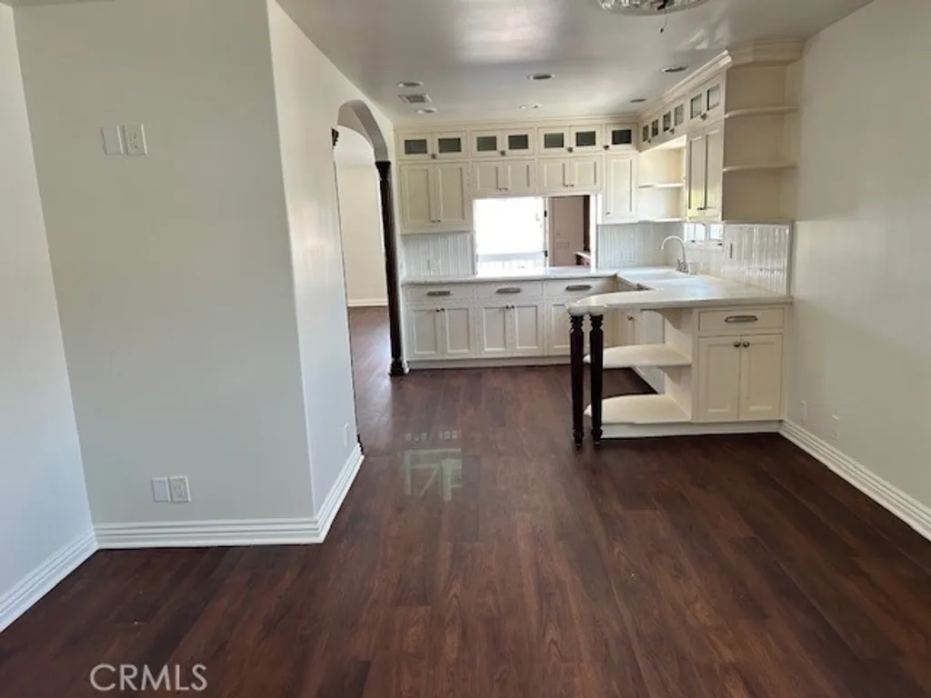 Additional image 8 of 300 Apolena Avenue, Newport Beach, CA 92662