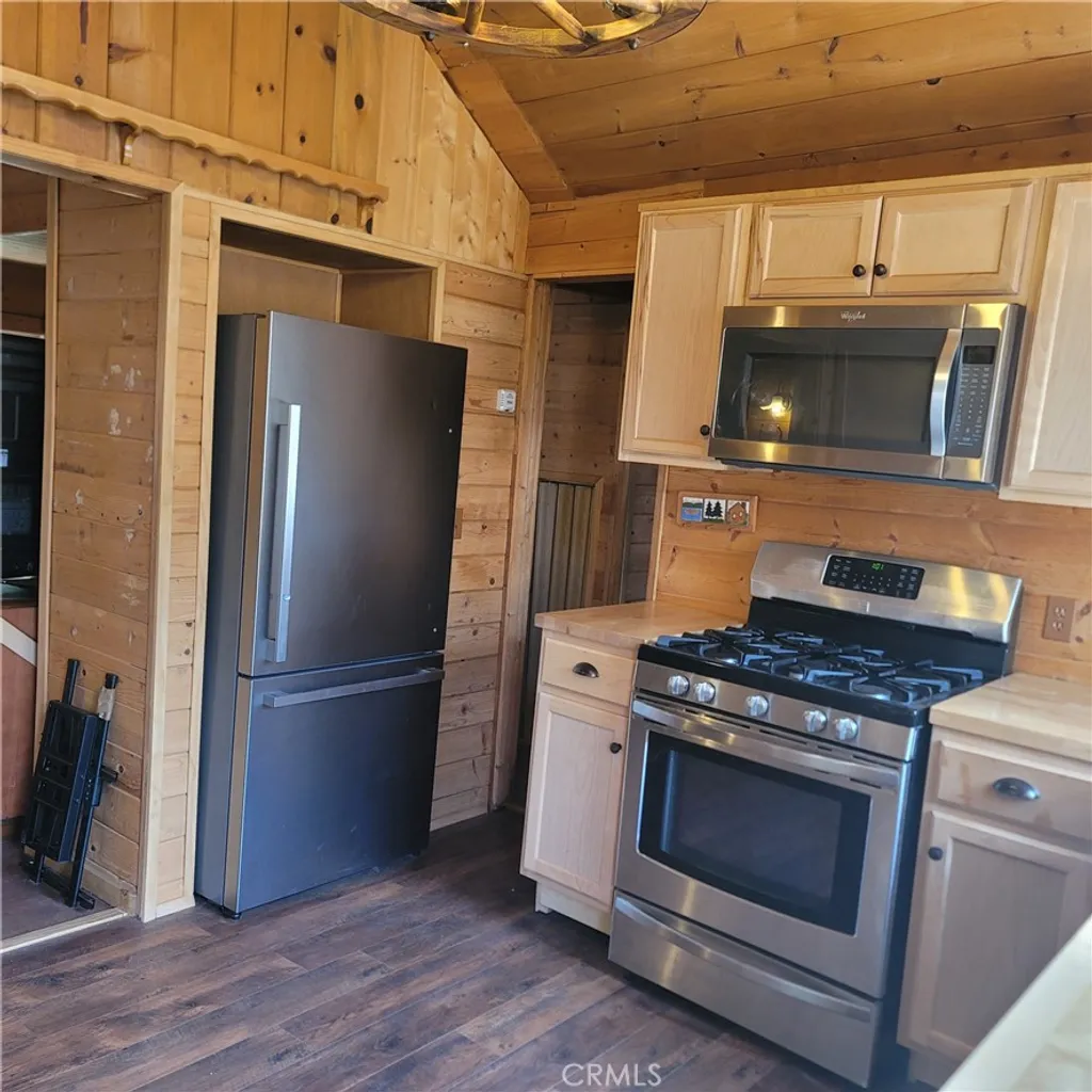 Additional image 8 of 23340 Banning Idyllwild Rd, Idyllwild, CA 92549