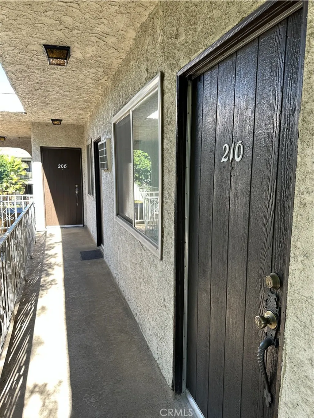 Additional image 3 of 7055 Etiwanda Avenue Unit 210, Reseda, CA 91335