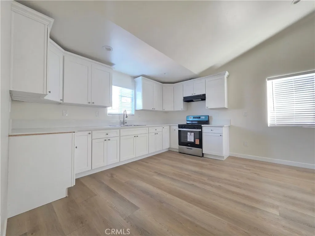 Additional image 20 of 7317 Ensign, Sun Valley, CA 91352