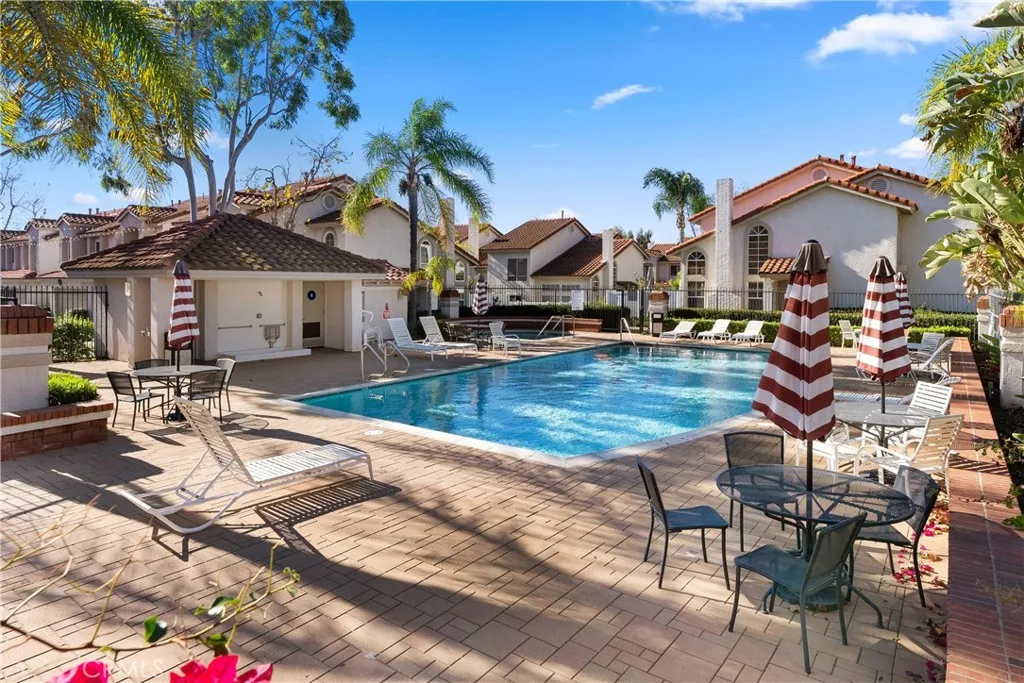4 Daffodil, Rancho Santa Margarita, CA 92688