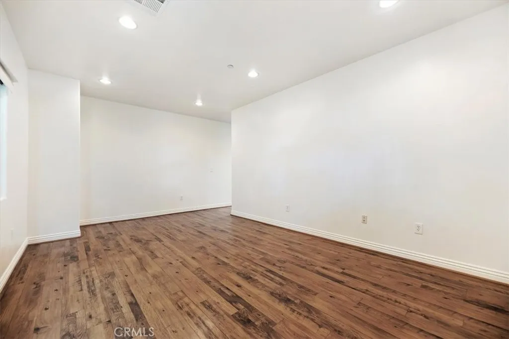 Additional image 23 of 637 N. Fairview St Unit 102, Burbank, CA 91505