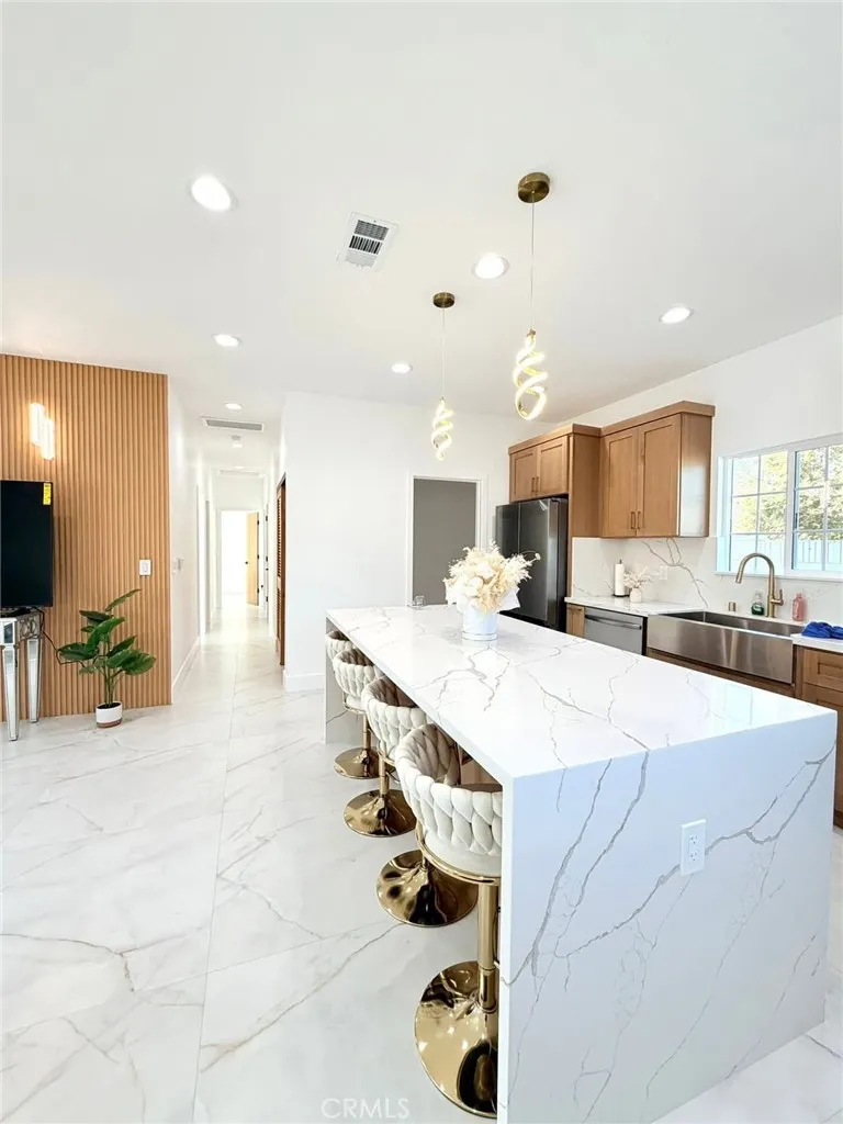 Additional image 11 of 604 S Vicki Ln Unit B, Anaheim, CA 92804