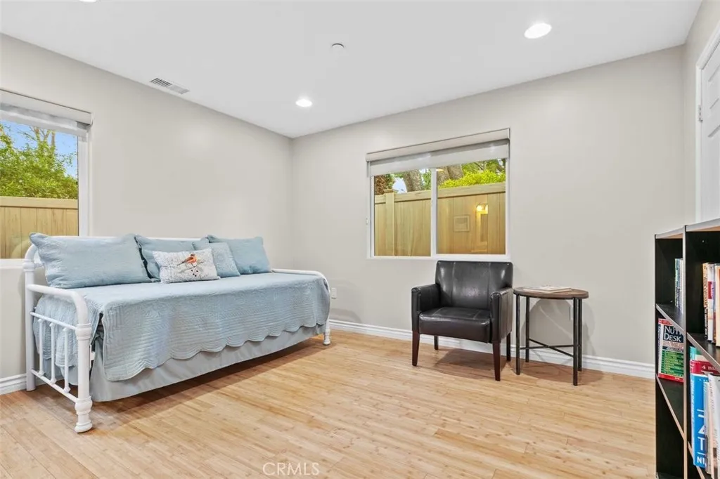 Additional image 20 of 16577 Knollwood Dr, Granada Hills, CA 91344