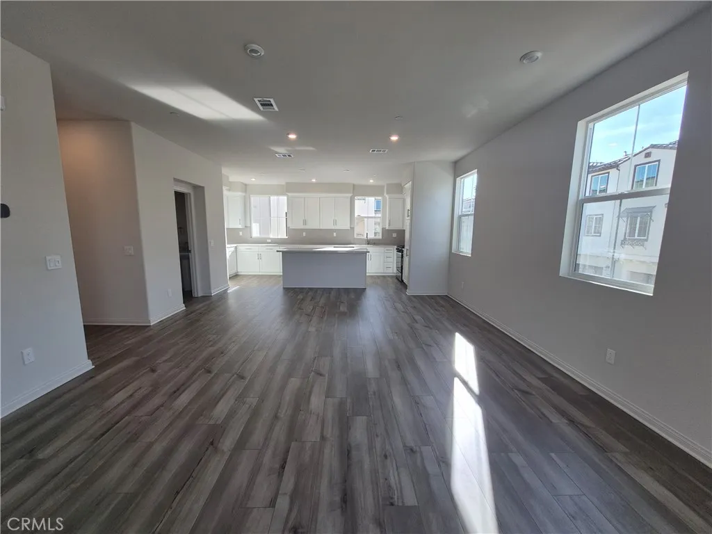 Additional image 5 of 2137 Cumberland, Pomona, CA 91766