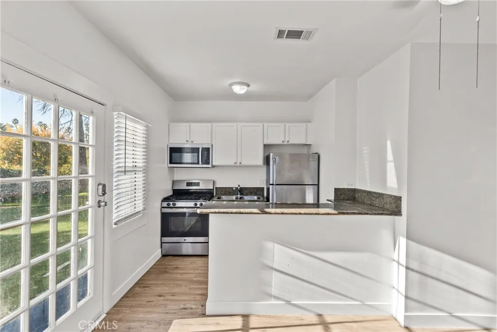 Additional image 3 of 5648 Berkshire Unit 1/2, Los Angeles, CA 90032