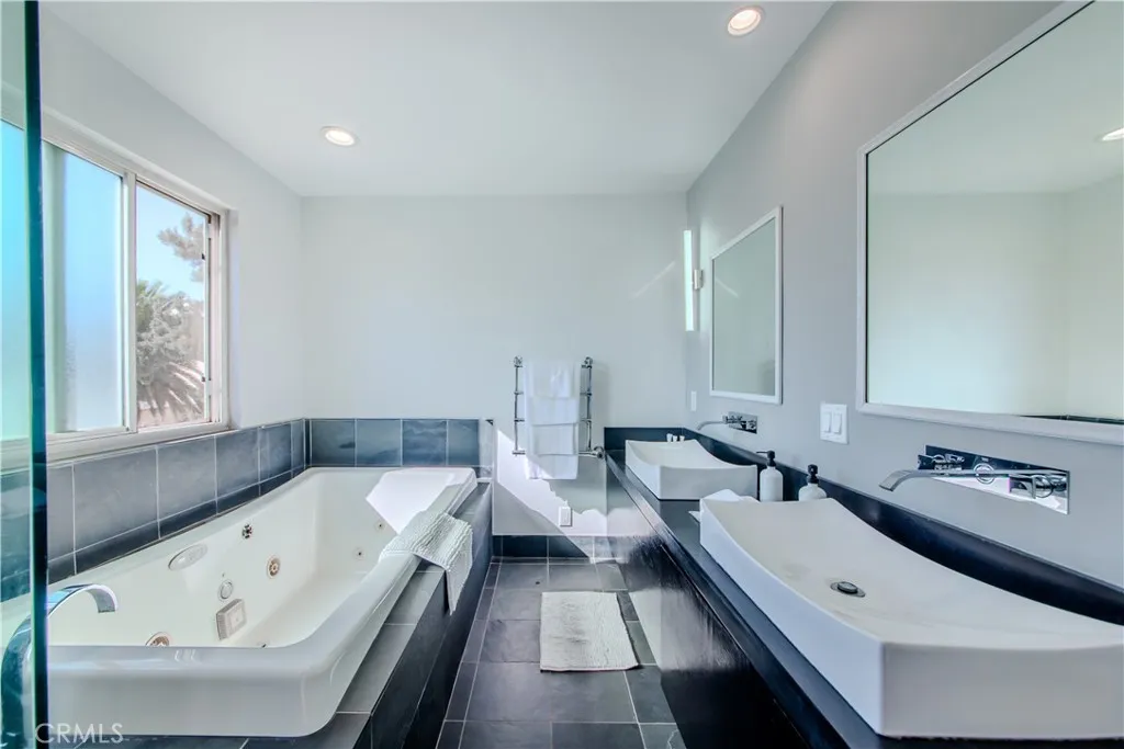 Additional image 84 of 507 N Formosa Ave, Los Angeles, CA 90036