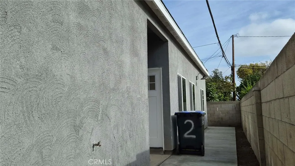 Additional image 2 of 2217 W Camden Place, Santa Ana, CA 92704