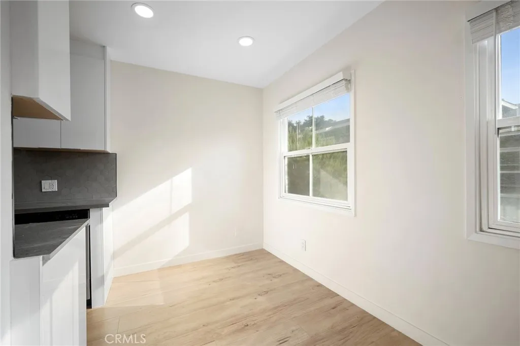 Additional image 8 of 10230 Silverton Unit 2, Tujunga, CA 91042