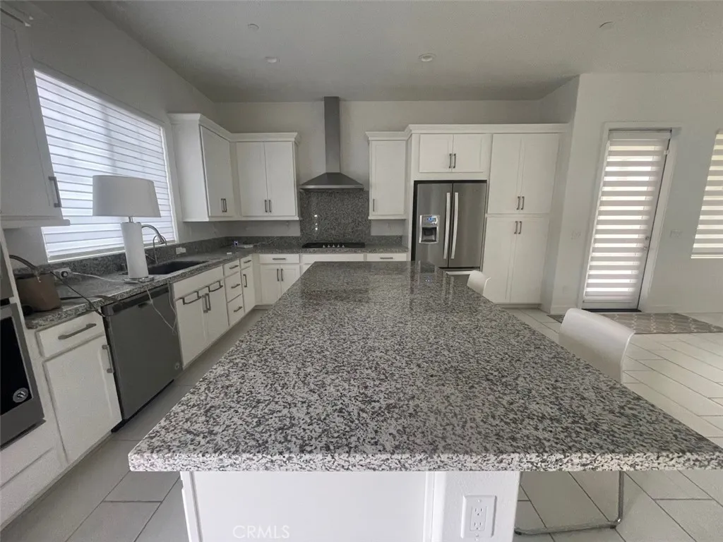 Additional image 72 of 170 Episode, Irvine, CA 92618