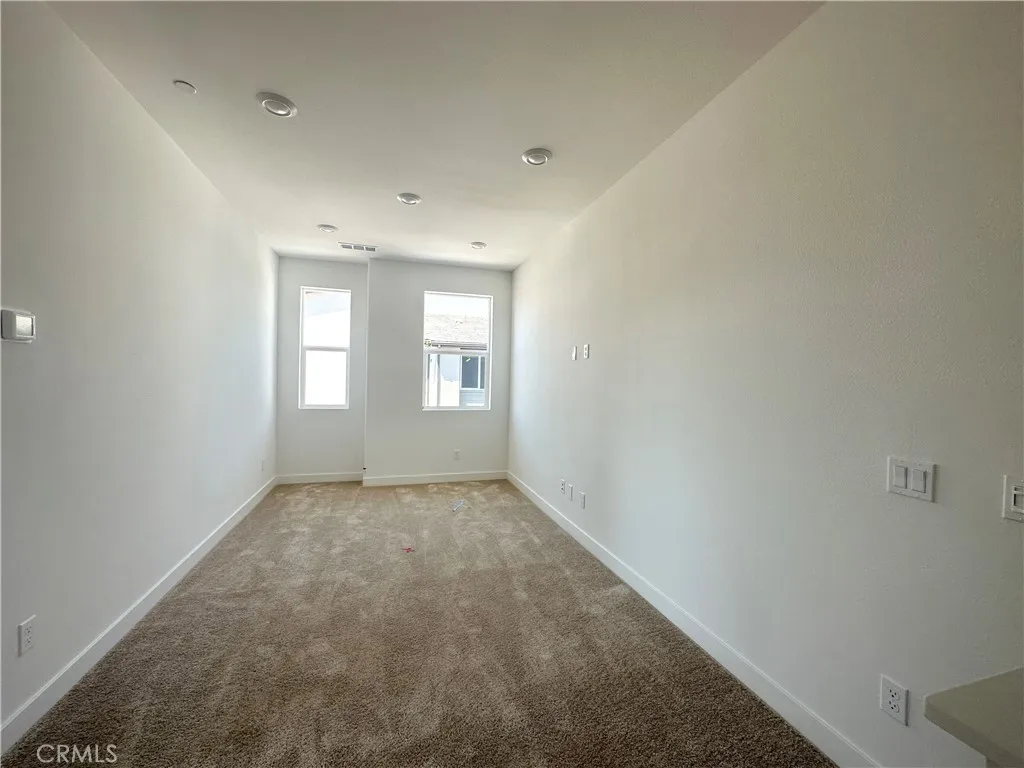 Additional image 35 of 322 Tank, Irvine, CA 92618