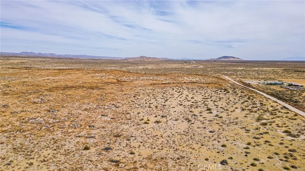 Additional image 19 of 227 P Avenue E, Black Butte, CA 93591