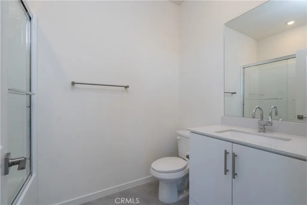 Additional image 27 of 3251 E Emerald Drive, Ontario, CA 91761