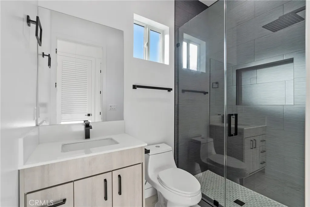 Additional image 15 of 17315 Los Alimos, Granada Hills, CA 91344