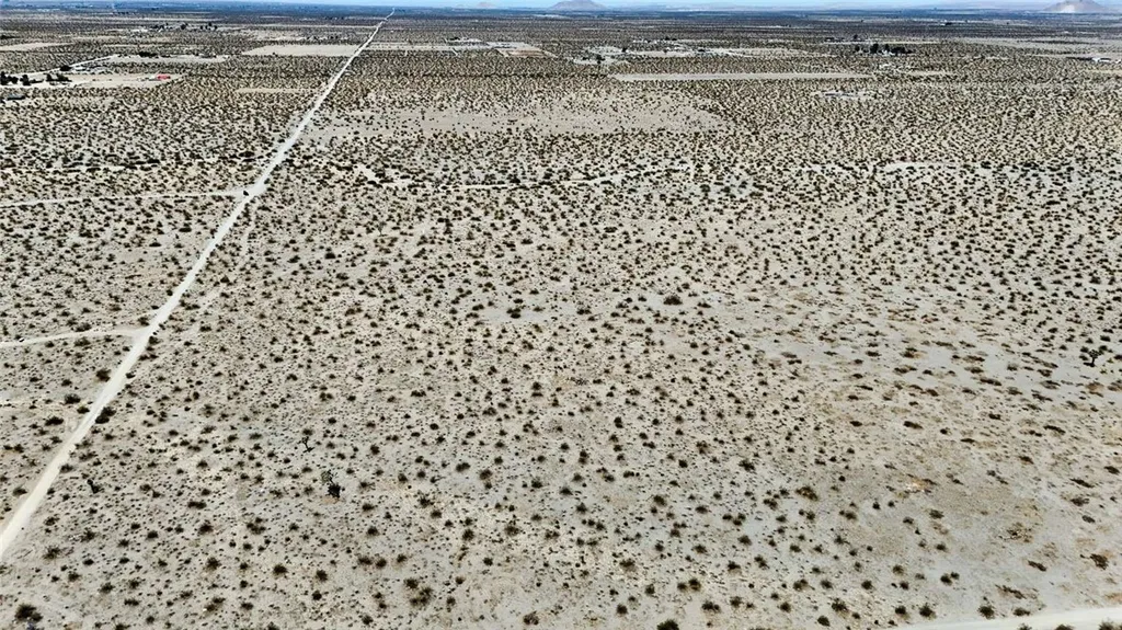 Additional image 7 of 14999 Mojave Drive, Phelan, CA 92371