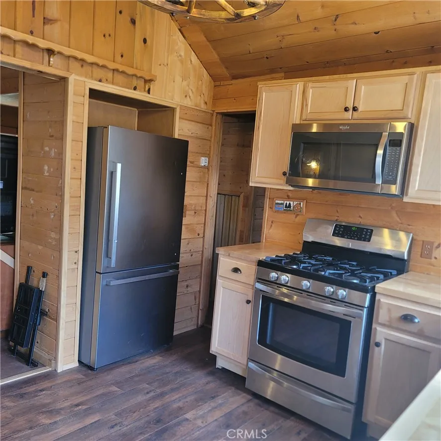 Additional image 30 of 23340 Banning Idyllwild Rd, Idyllwild, CA 92549