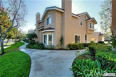 Additional image 9 of 585 Springbrook N, Irvine, CA 92614