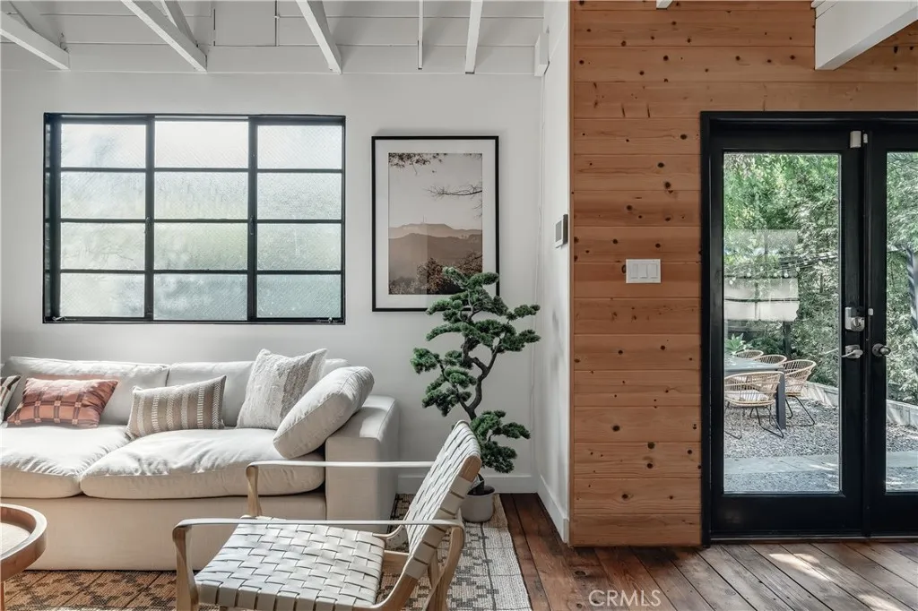 Additional image 80 of 654 S Soto Street, Los Angeles, CA 90023