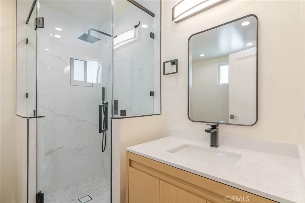 Additional image 17 of 11937 Burton Street, North Hollywood, CA 91605