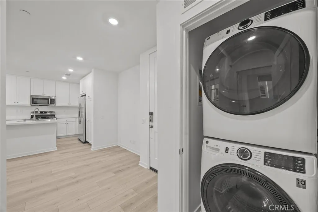 Additional image 7 of 980 N Tangent Privado Unit 202, Ontario, CA 91764