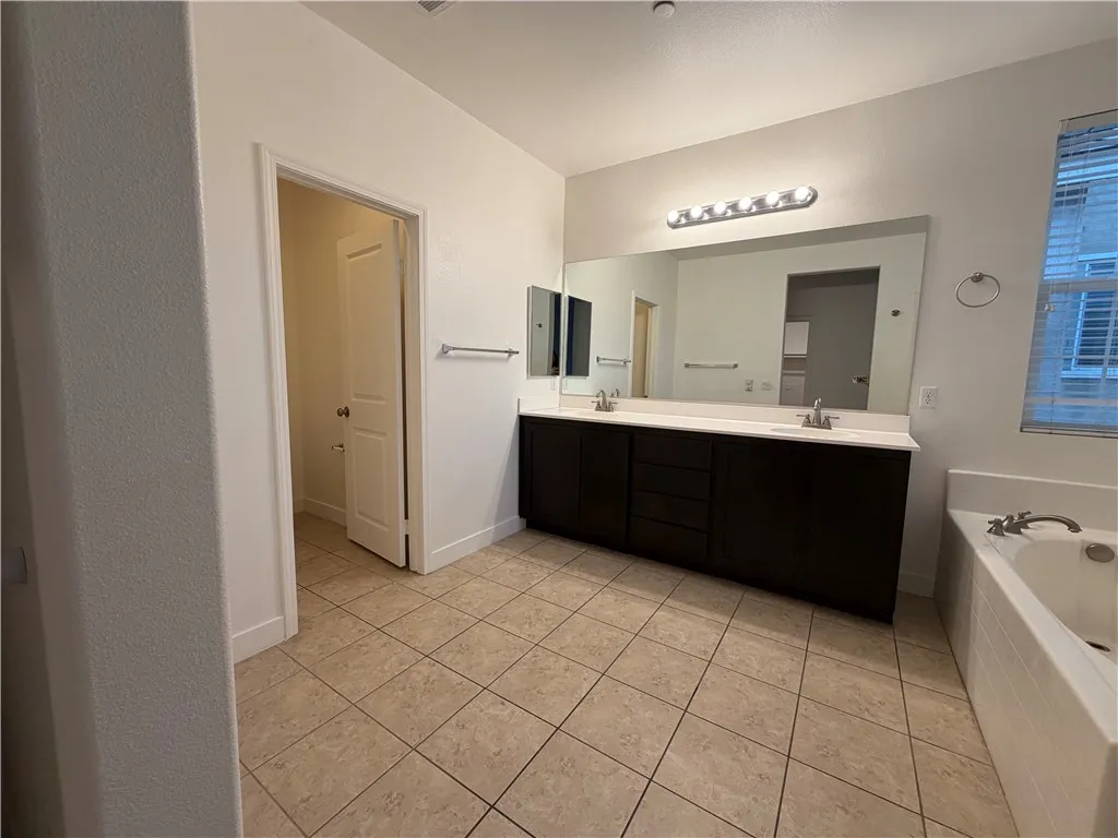 Additional image 40 of 2950 S Via Belamaria, Ontario, CA 91762