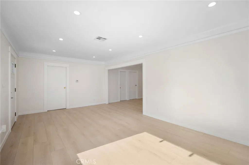 Additional image 8 of 525 W Wilson Avenue, Glendale, CA 91203