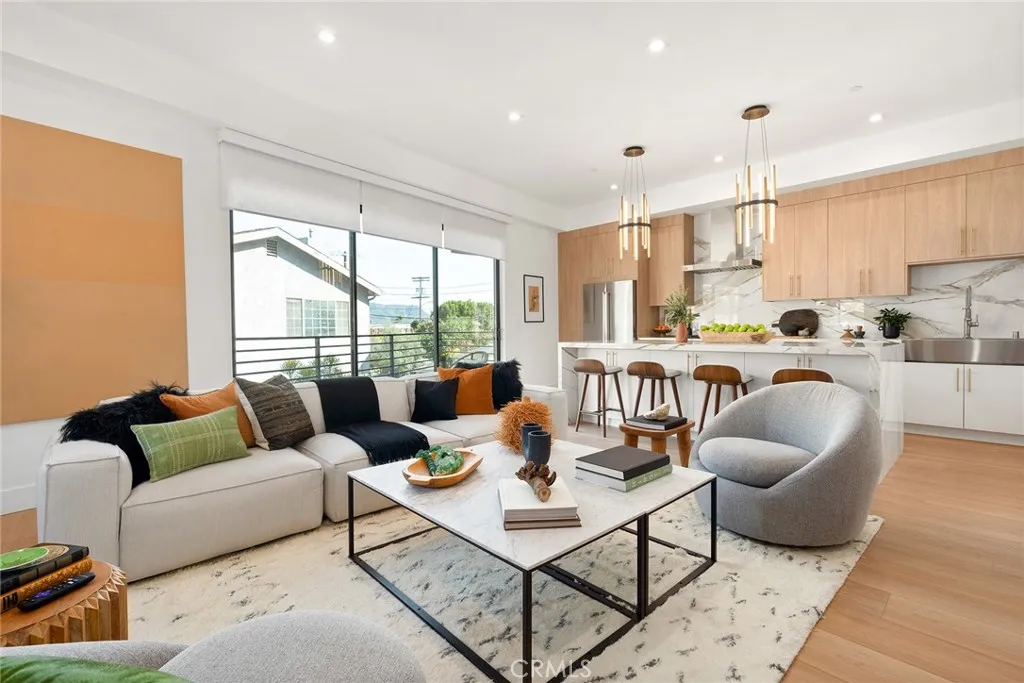 Additional image 29 of 11024 Oxnard St., North Hollywood, CA 91606