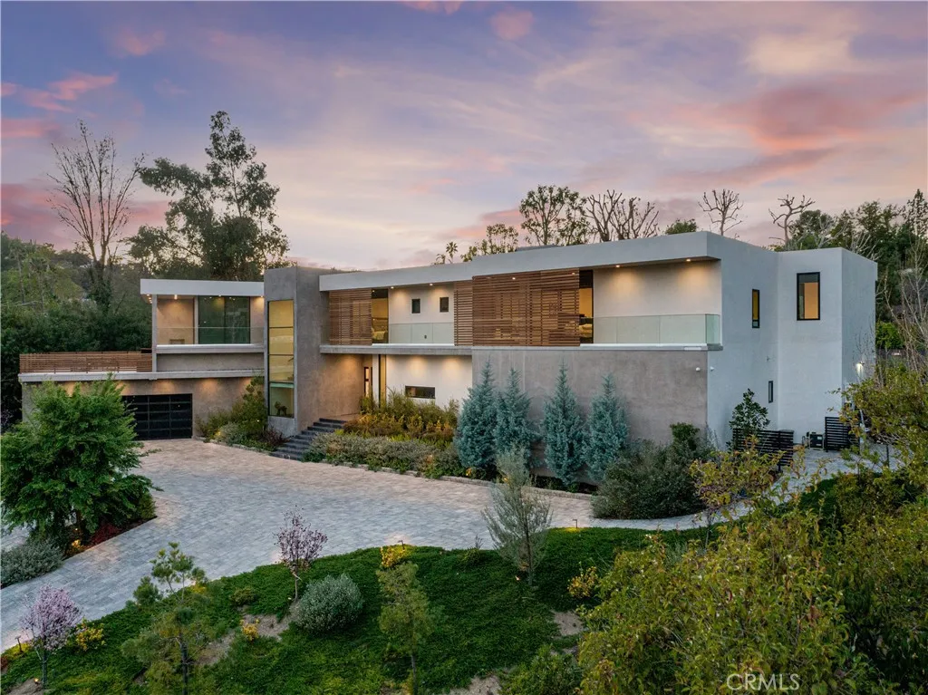 Additional image 4 of 19333 Rosita Street, Tarzana, CA 91356