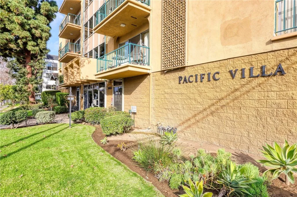 Property image for 3665 E 1st Street Unit 205, Long Beach, CA 90803