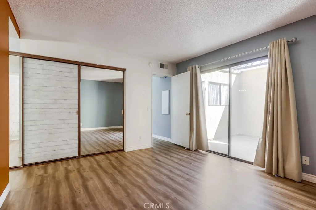 Additional image 17 of 38 Springacre, Irvine, CA 92614