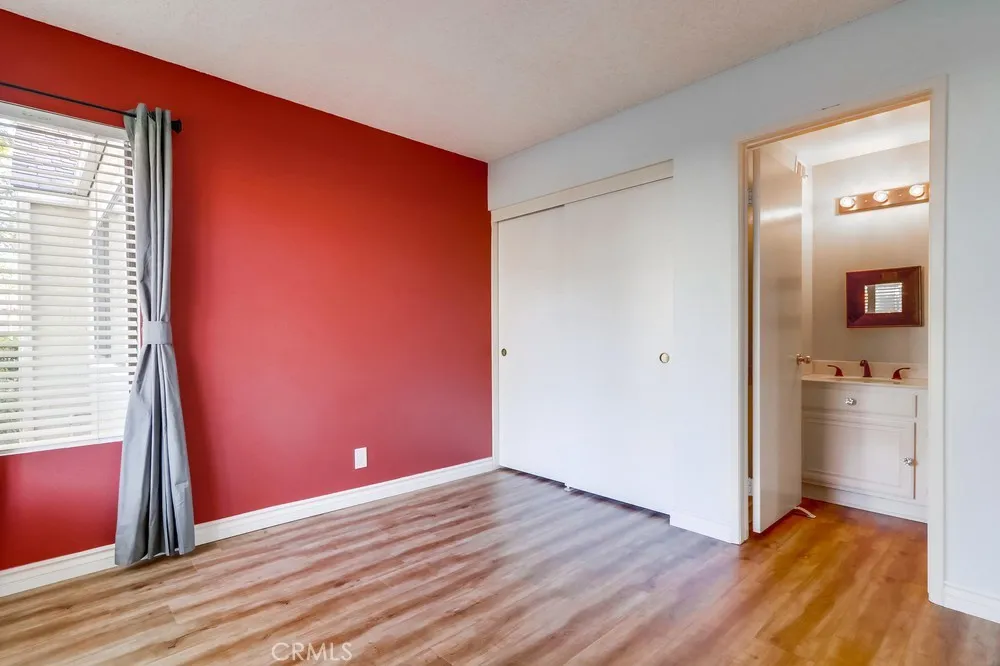 Additional image 34 of 38 Springacre, Irvine, CA 92614