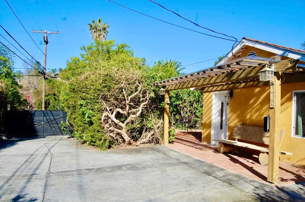 Additional image 32 of 736 Mar Vista Dr, Vista, CA 92081