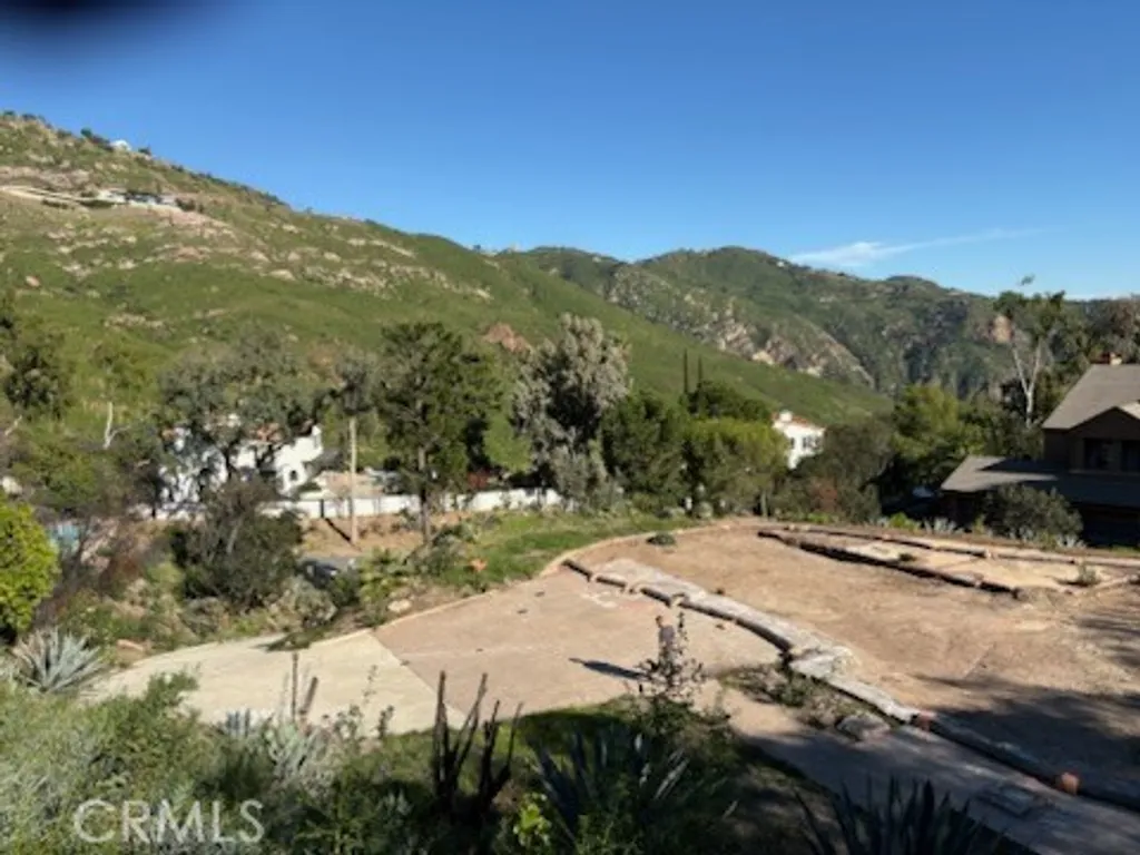 Additional image 10 of 23422 W Copacabana St, Malibu, CA 90265