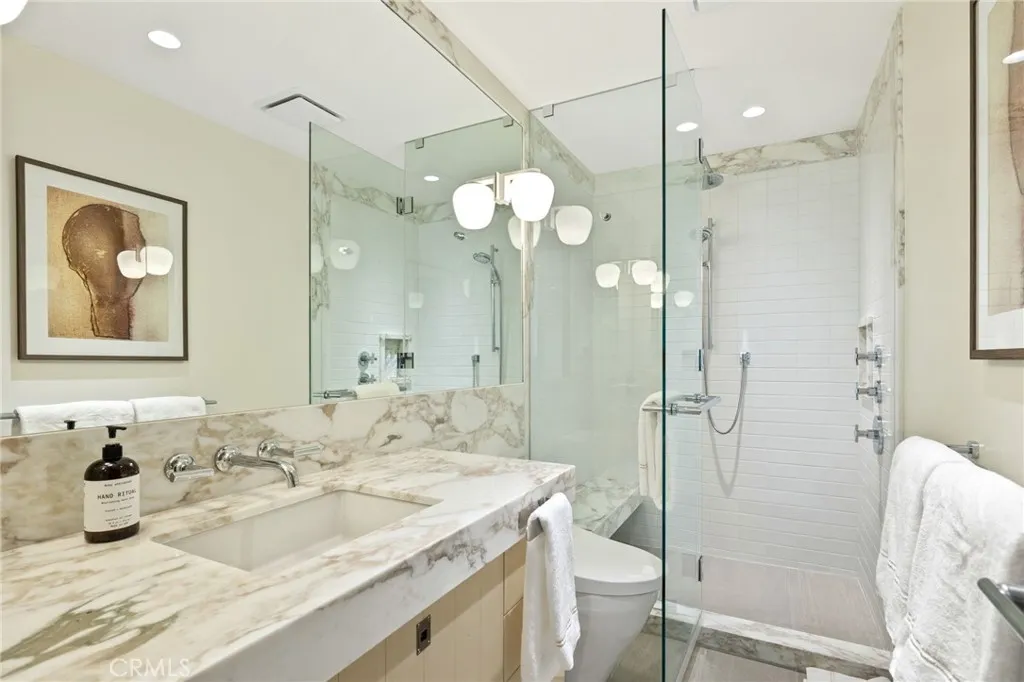 Additional image 131 of 716 The Strand, Manhattan Beach, CA 90266