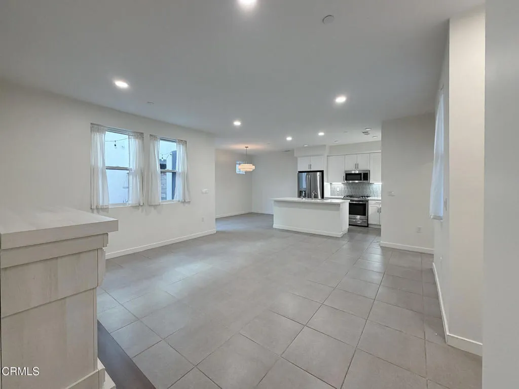 Additional image 46 of 1568 E Thompson Boulevard, Ventura, CA 93001