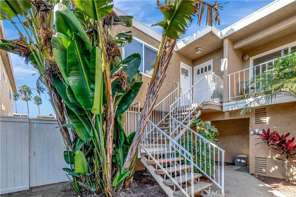 Additional image 31 of 209 13th Street Unit D, Huntington Beach, CA 92648