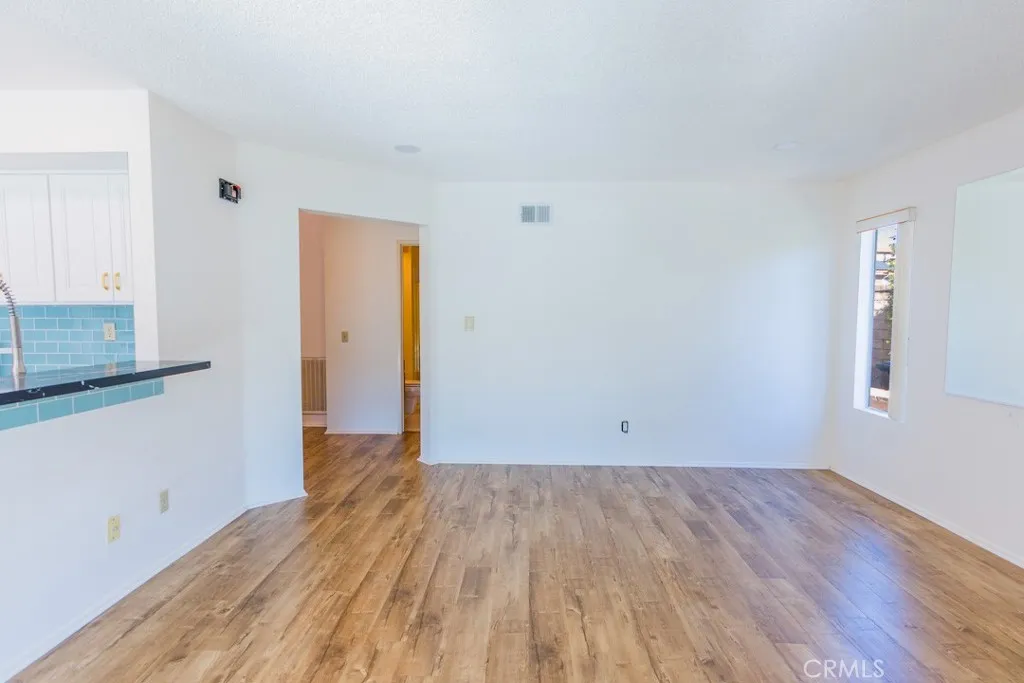 Additional image 71 of 20558 Romar Ln, Los Angeles, CA 91350