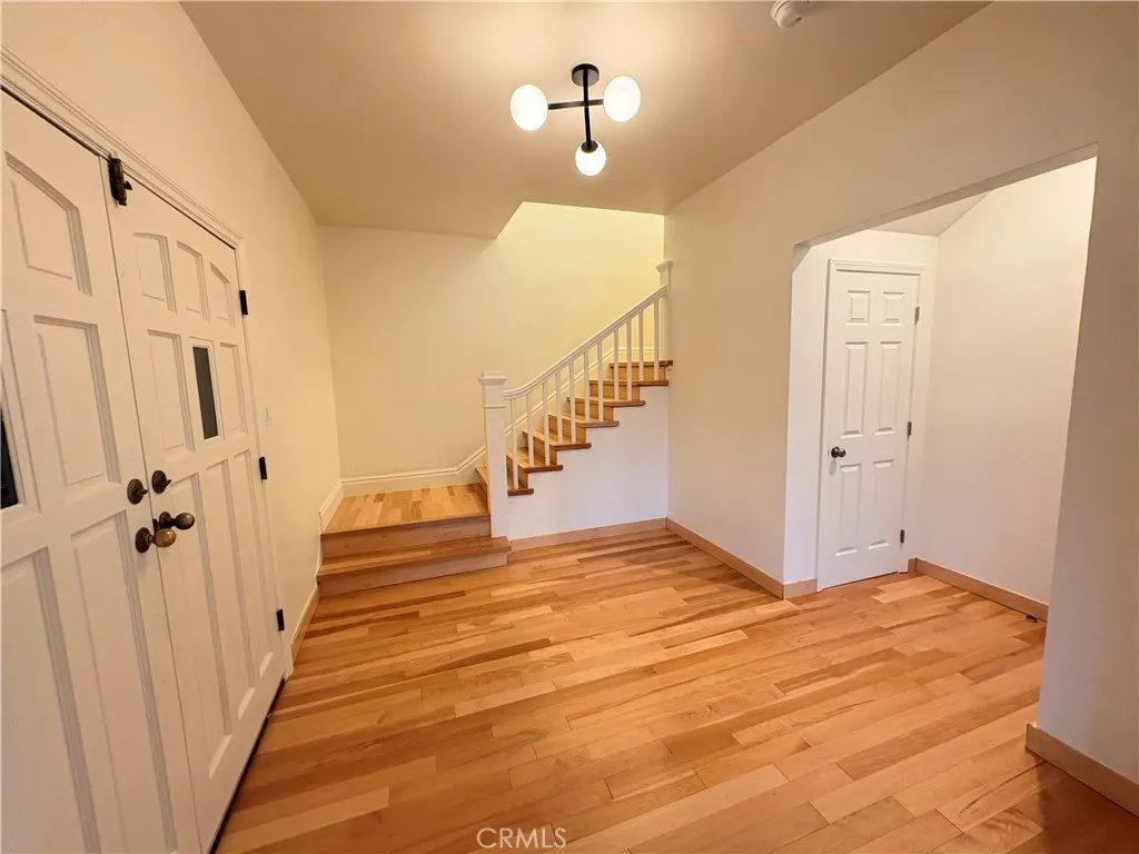 Additional image 3 of 1703 W 25th St, Los Angeles, CA 90018